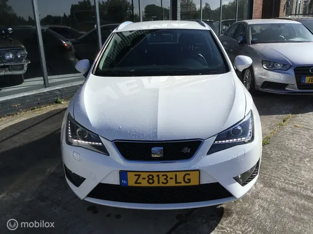SEAT Ibiza ST 1.2 TSI FR - 124.216 km 2012 Benzine 2