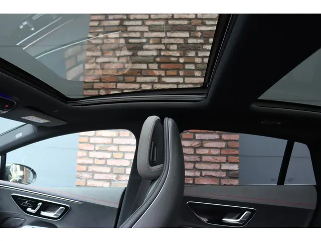 Mercedes-Benz EQE 300 AMG Line 90 kWh | 2025 Elektrisch 4