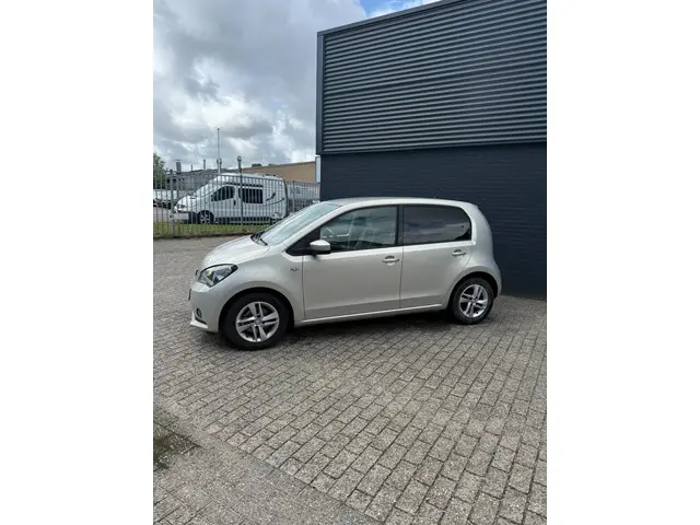 SEAT Mii 1.0 Reference 2014 Benzine 3