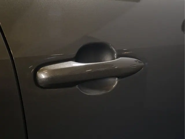 Toyota Yaris 1.5 Hybrid Executive 2022 Hybride Benzine 7