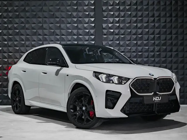 BMW X2 sDrive20i 2024 Benzine
