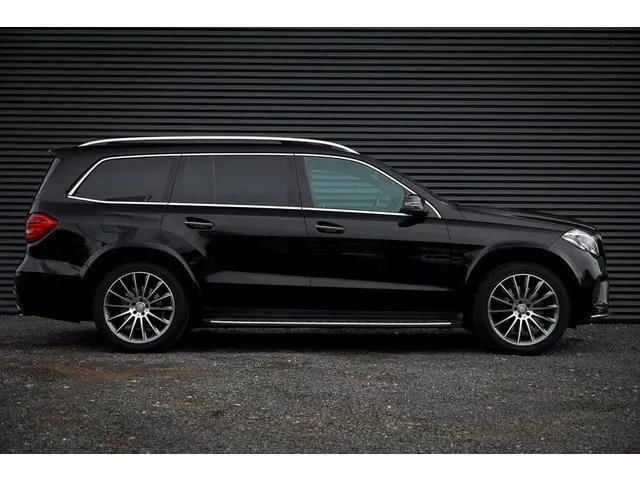 Mercedes-Benz GLS 500 4MATIC 2015 Benzine 12