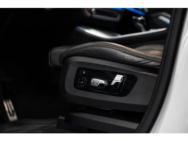 BMW X5 xDrive45e High Executive 2021 Hybride Benzine 9