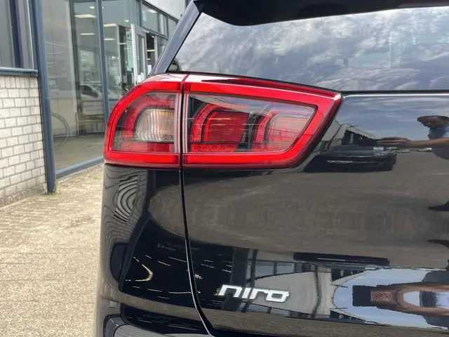 Kia e-Niro ExecutiveLine 64 kWh 2019 Elektrisch 56