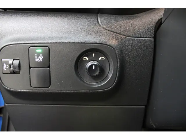 Citroën C3 1.2 PureTech Feel 2016 Benzine 18