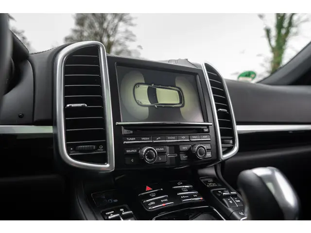 Porsche Cayenne S 2016 Benzine 12