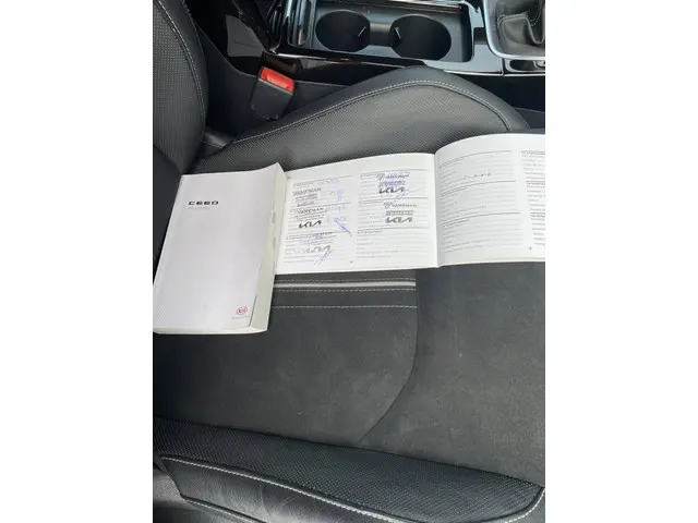 Kia ProCeed 1.0 T-GDI GT-Line 2020 Benzine 31