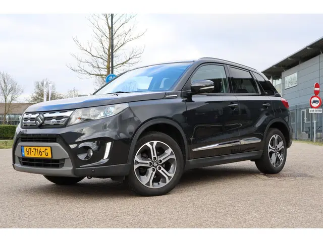 Suzuki Vitara 1.6 High Executive 2016 Benzine
