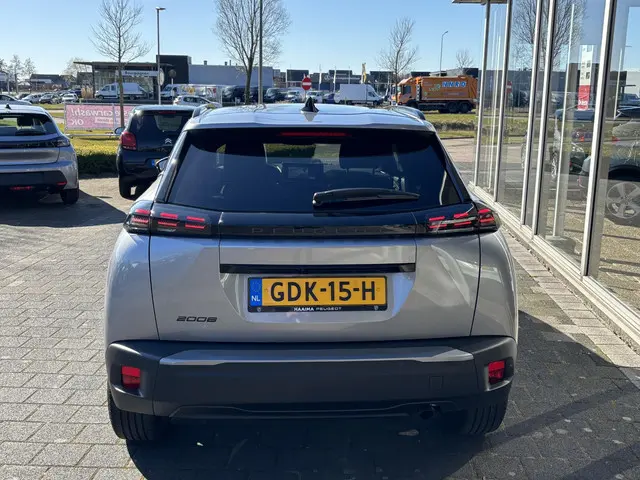 Peugeot 2008 3