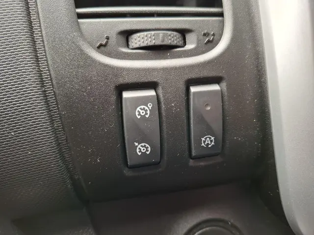 Renault Trafic 2.0 dCi 145 T27 L1H1 Comfort 2021 Diesel 37