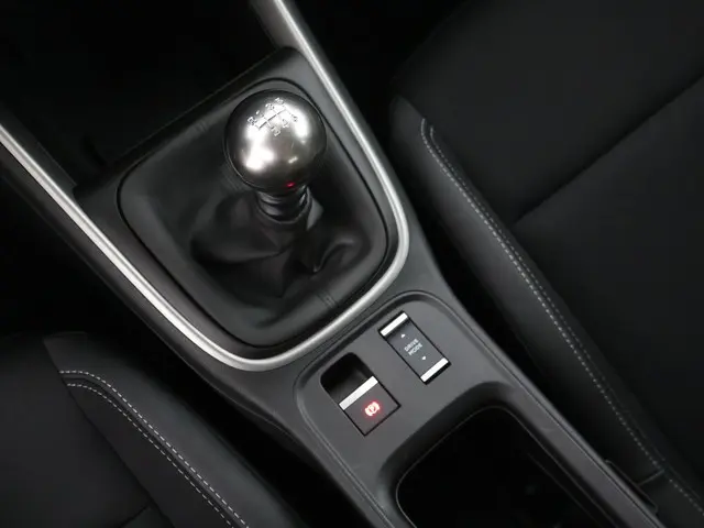 Jeep Avenger 1.2 Altitude 2024 Benzine 20