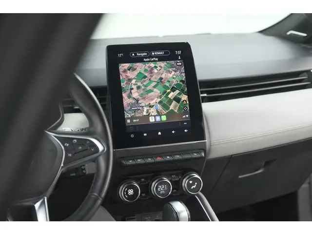 Renault Clio TCe 130 EDC Initiale Paris 2020 Benzine 71