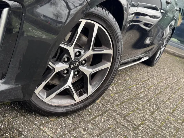 Kia ProCeed 1.0 T-GDI GT-PlusLine 2020 Benzine 11