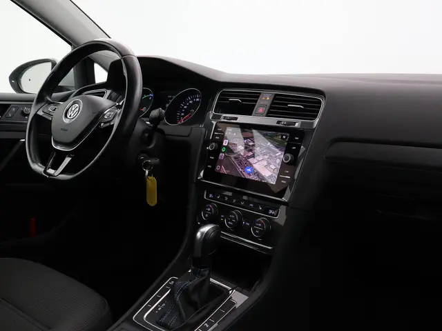 Volkswagen e-Golf E-DITION 2020 Elektrisch 4