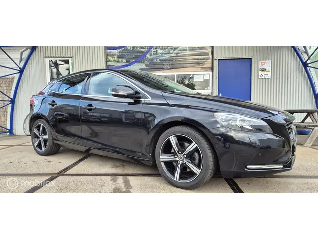 Volvo V40 1.6 T3 Momentum 2013 Benzine 5