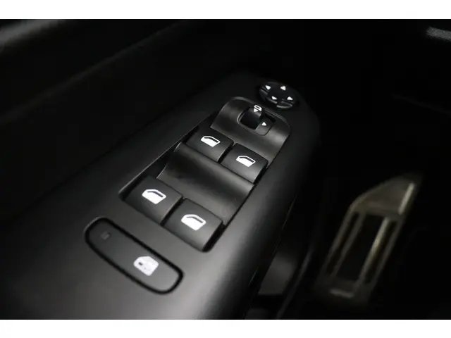 Citroën C5 Aircross 1.6 PureTech Shine 2020 Benzine 17