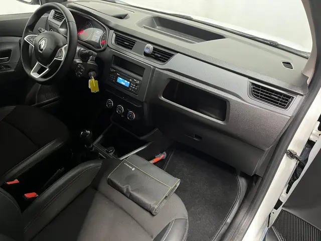 Renault Express 1.5 dCi 75 Comfort 2022 Diesel 12