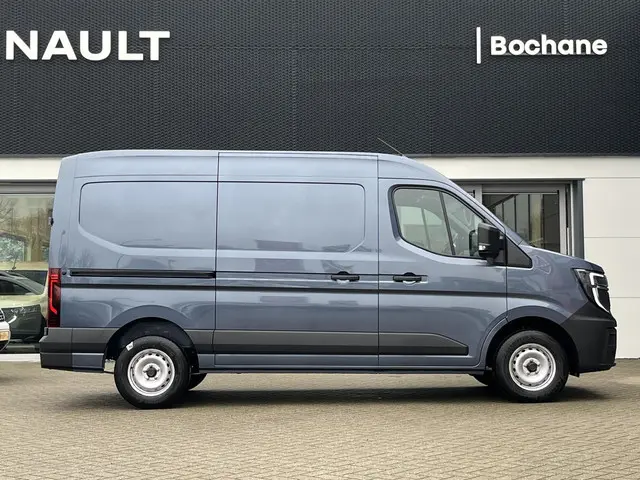Renault Master T35 2.0 dCi 130 L2H2 Start 2024 Diesel 3