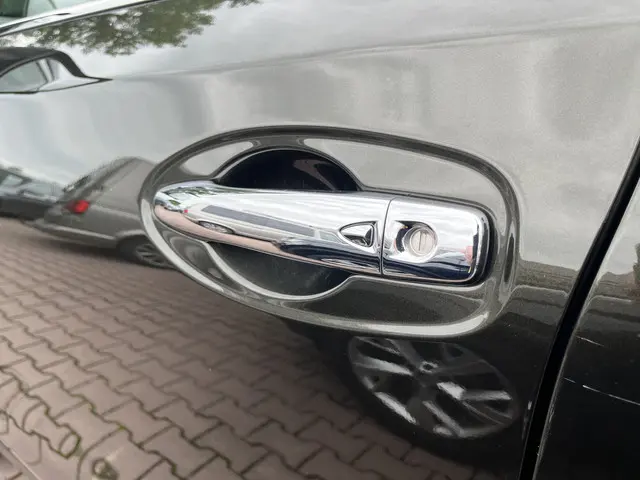 Nissan X-Trail 1.6 DIG-T Tekna 7p. 2017 Benzine 34