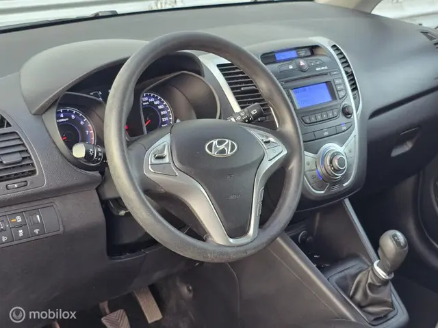 Hyundai ix20 1.4i i-Drive | NAP | Airco 2013 Benzine 23