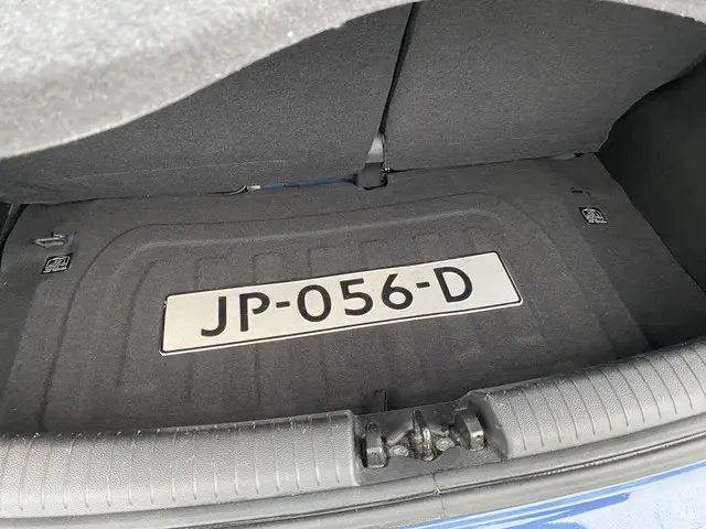 Hyundai i10 1.0i i-Motion Comfort 2016 Benzine 25