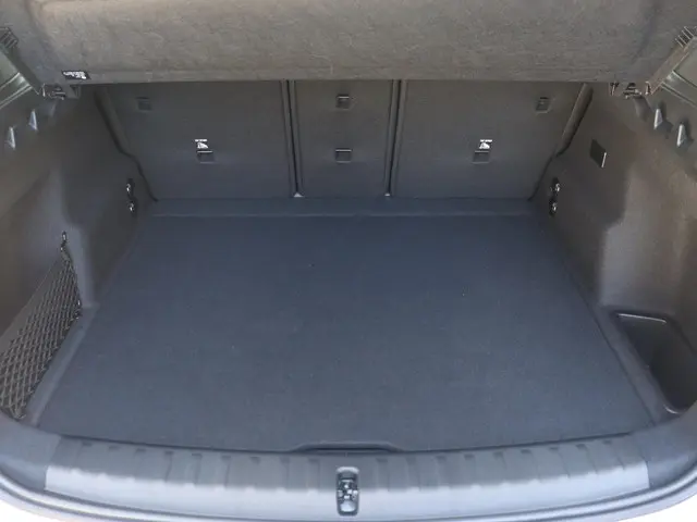 BMW iX1 eDrive20 2025 Elektrisch 12