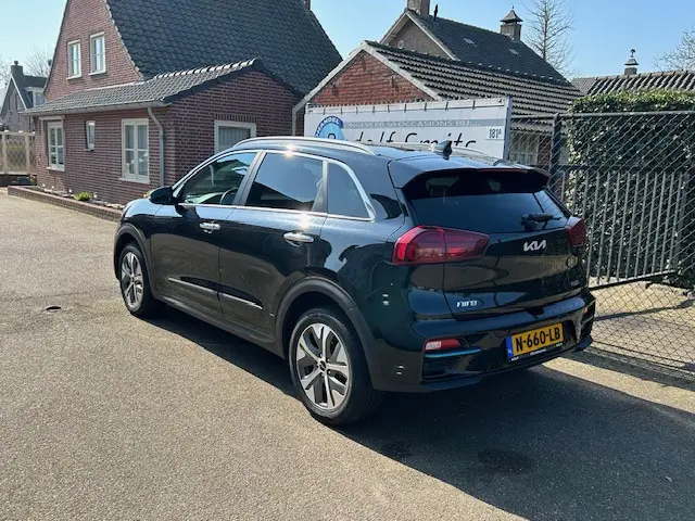 Kia e-Niro Edition 64 kWh *SOH 96,6 %* 2021 Elektrisch 3