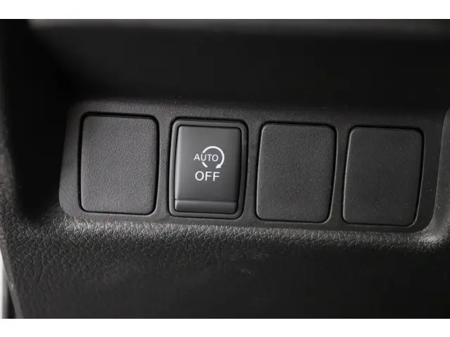 Nissan QASHQAI 1.3 DIG-T N-Connecta 2020 Benzine 18