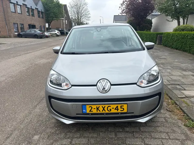 Volkswagen up! 2