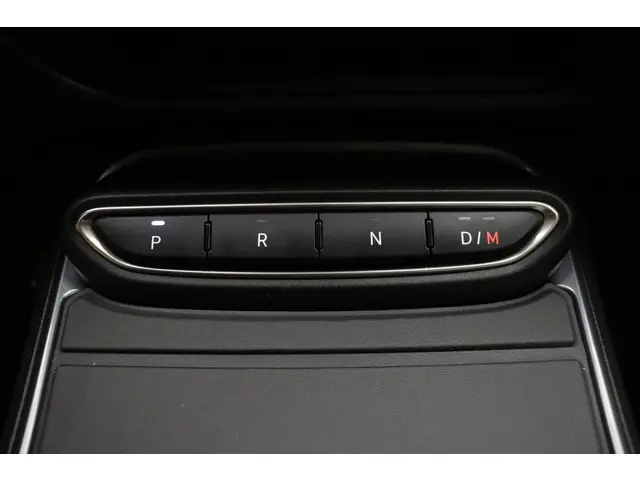 Fiat 600 1.2 Hybrid La Prima 2024 Benzine 23