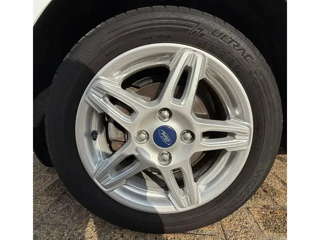 Ford Fiesta 1.0 Titanium 2015 Benzine 16