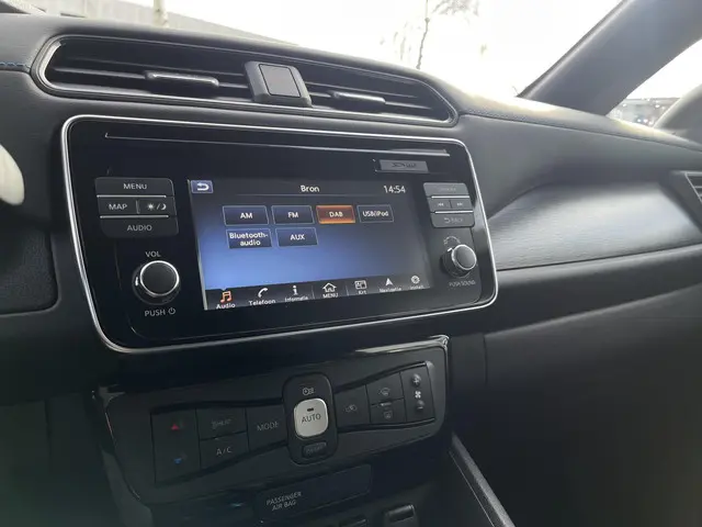 Nissan Leaf Tekna 40 kWh 2019 Elektrisch 16