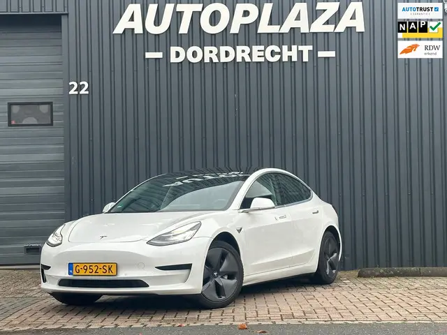 Tesla Model 3 Standard RWD Plus 60 kWh 2019 Elektrisch