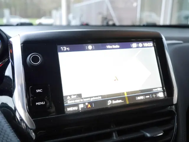 Peugeot 2008 1.2 PureTech Allure 2018 Benzine 22