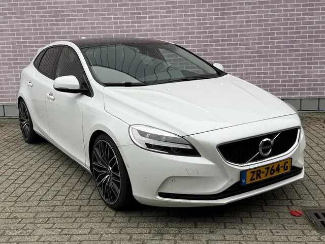 Volvo V40 2