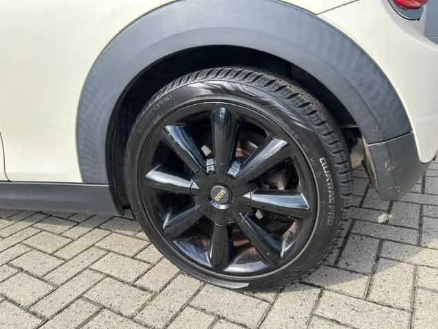 MINI One 1.2 2015 Benzine
