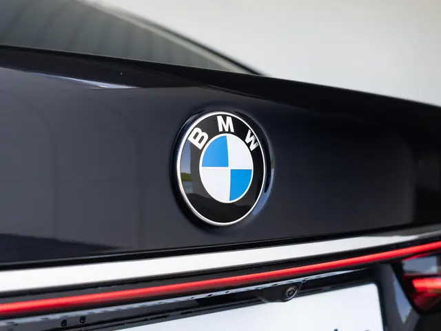 BMW 7 Serie Limousine 740Ld xDrive 2021 Diesel 19
