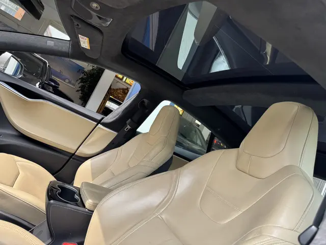 Tesla Model S 85D Base NL AUTO. 2016 Elektrisch 9