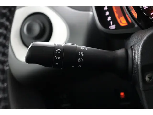 Toyota Aygo 1.0 VVT-i x-joy 2020 Benzine 29