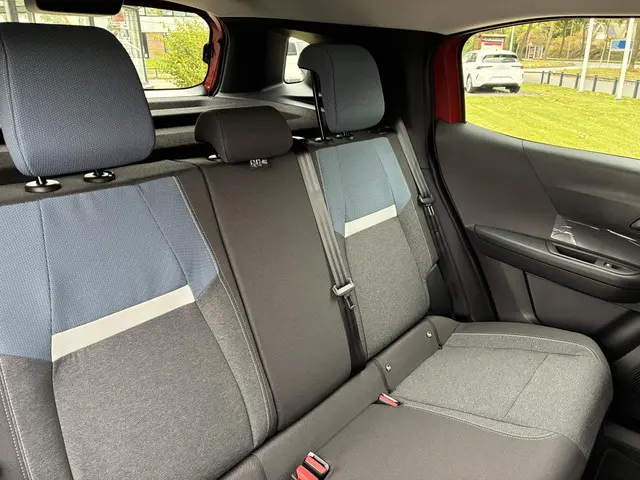 Opel Frontera Electric Edition 44 kWh 2025 Elektrisch 12