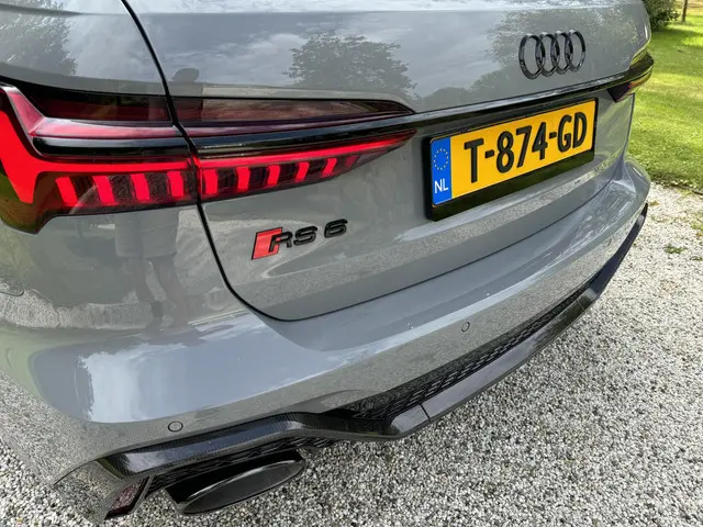 Audi RS6 TFSI quattro 2022 Benzine 19