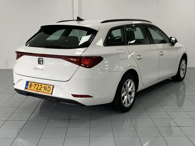 SEAT Leon Sportstourer 2