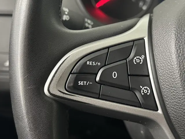 Dacia Duster 1.3 TCe 150 Journey 2023 Benzine 21