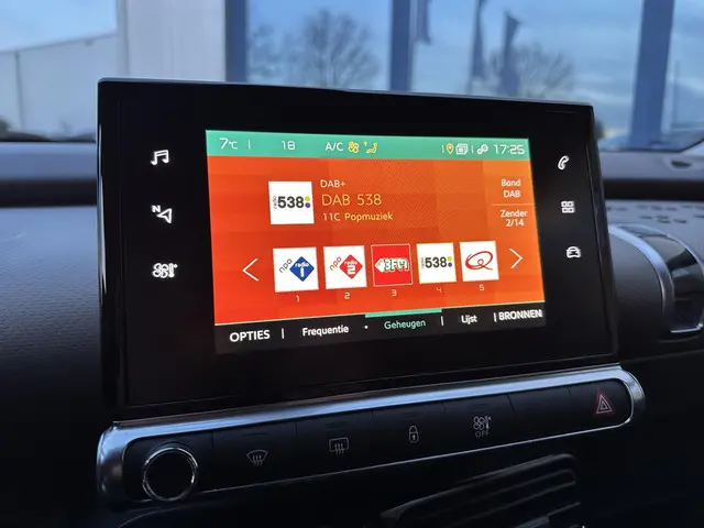 Citroën C4 Cactus 1.2 PureTech Shine 2019 Benzine 22