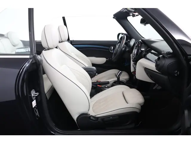 MINI Cooper Cabrio Mini 1.5 Classic 2022 Benzine 25