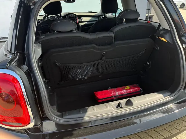 MINI One Mini 1.2 Pepper Business 2014 Benzine 16
