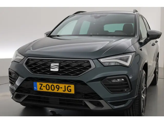SEAT Ateca 1.5 TSI FR Business Intense 2023 Benzine 31