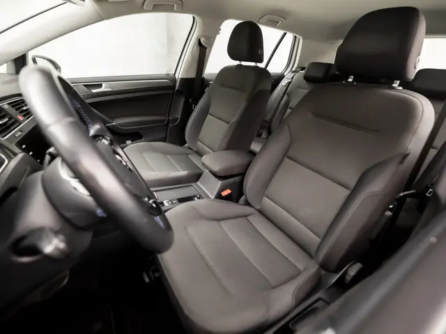 Volkswagen e-Golf Sport 2018 Elektrisch 14