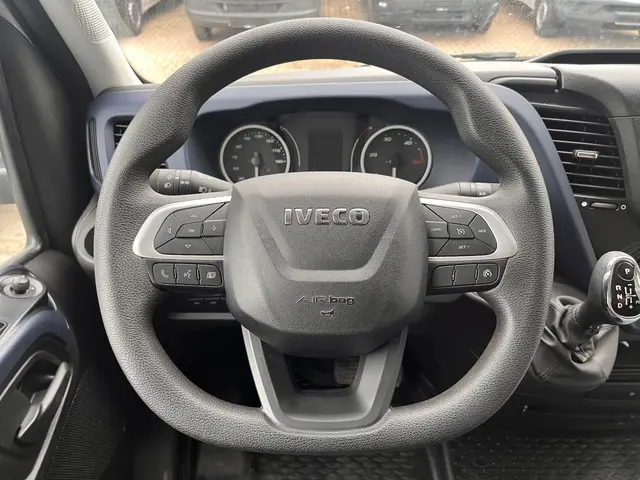 Iveco Daily 35C14 2.3 2021 Diesel 20