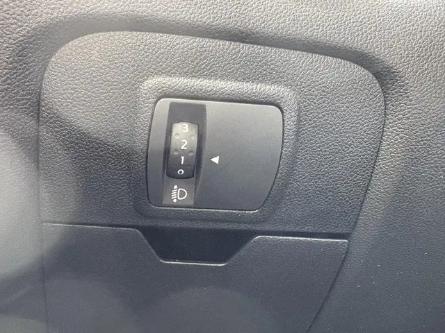 Renault Scénic 1.3 TCe Intens 2022 Benzine 16